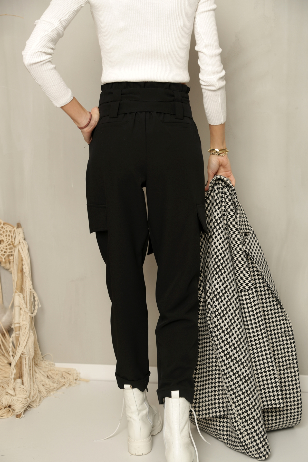 Siyah Kemerli Duble Paça Pantolon 70685