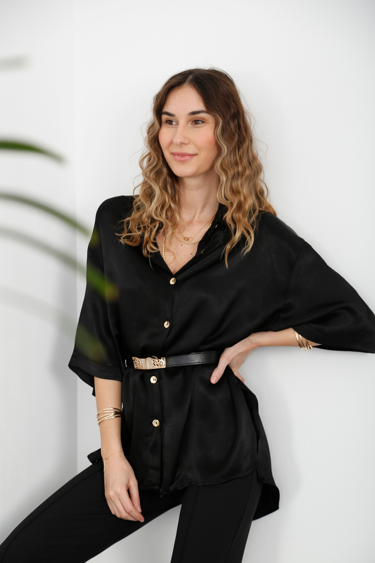 Siyah Kısa Kol Saten Gömlek 00336