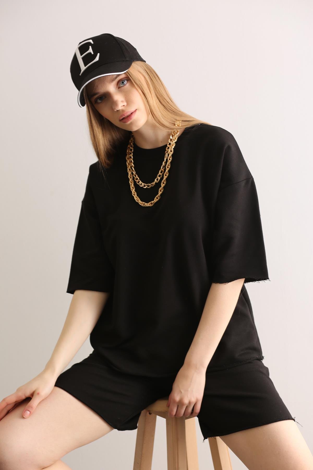 Siyah Kısa Kol Sweatshirt Şort Takım 3812
