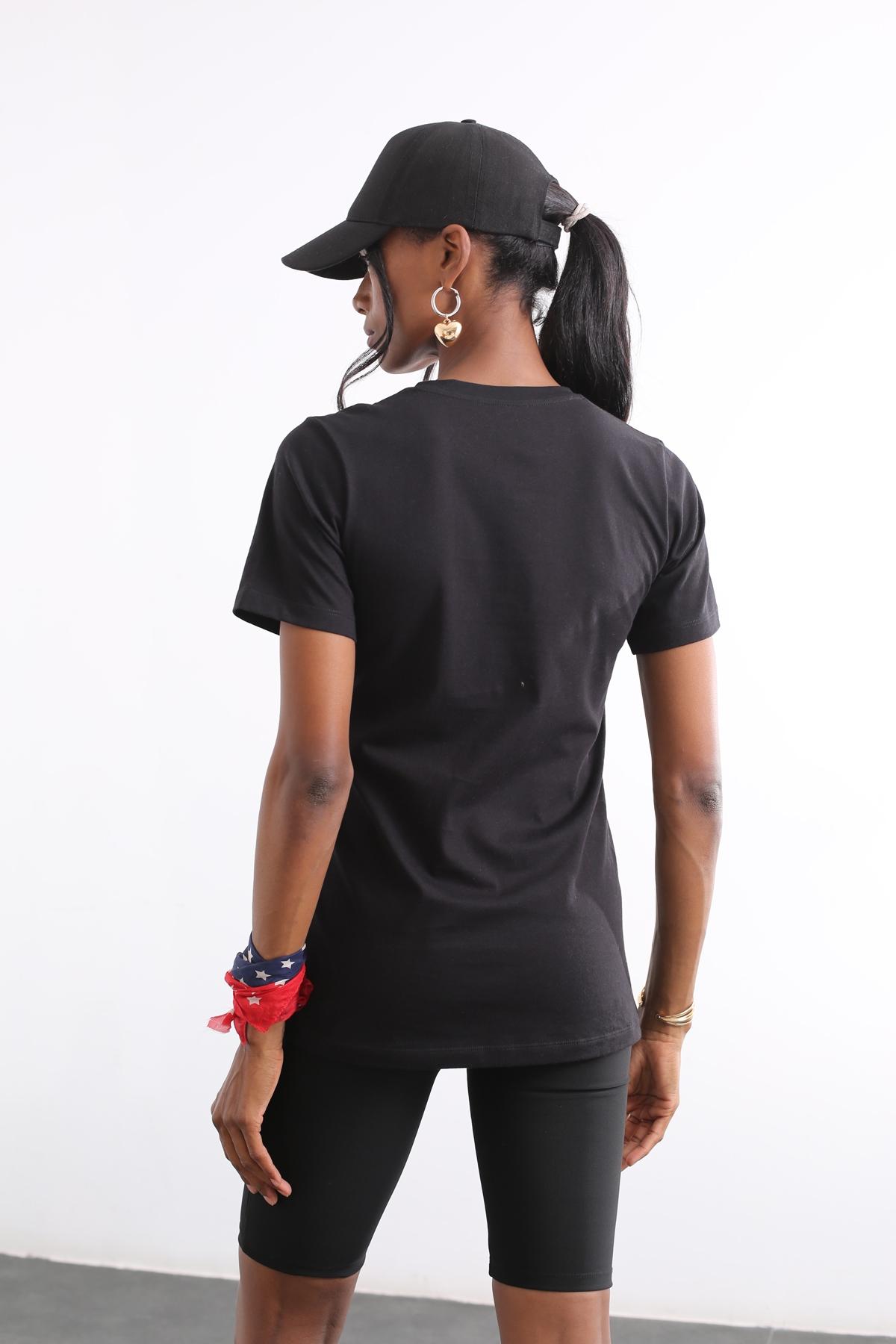 Siyah Kısa Kol Tshirt 