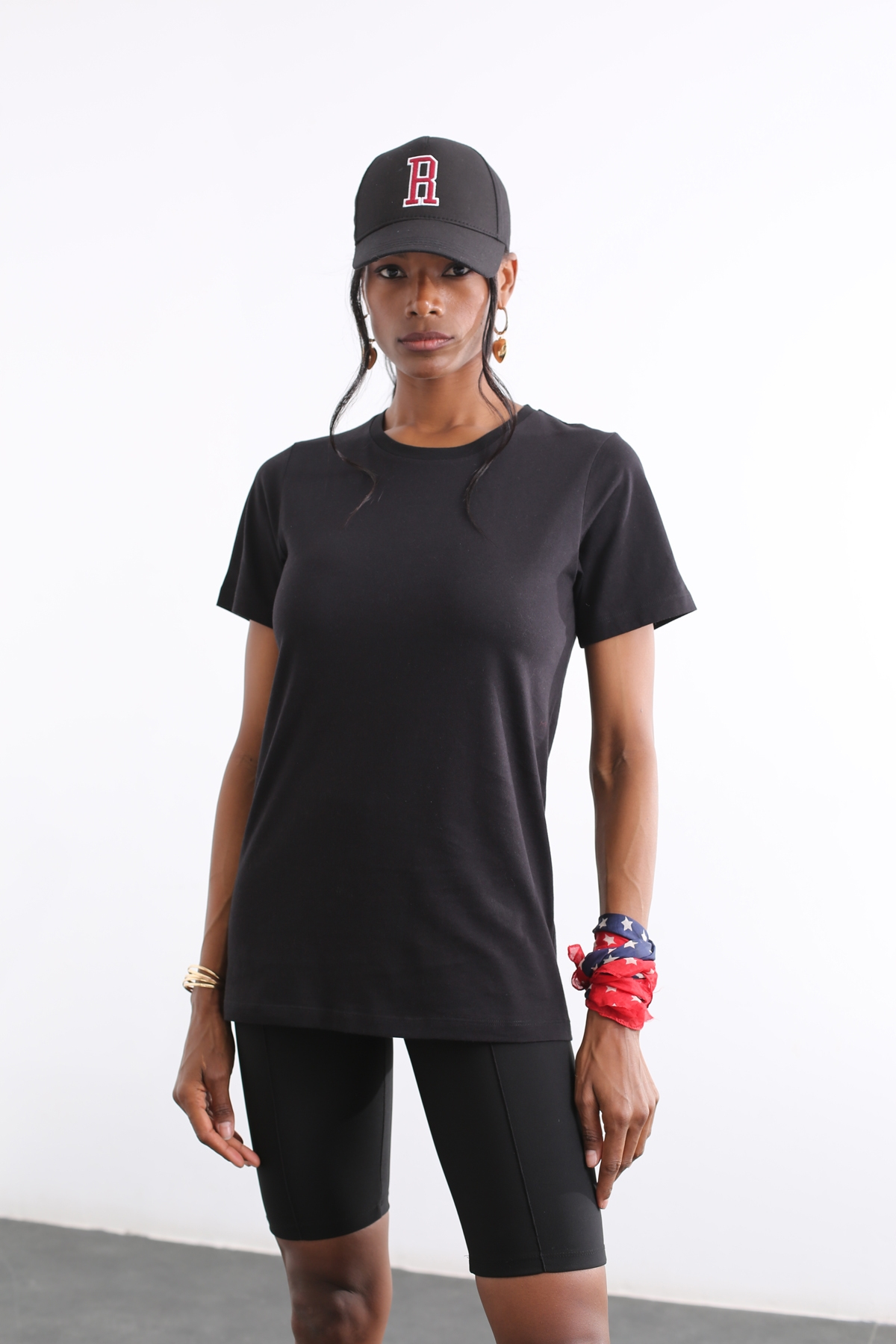 Siyah Kısa Kol Tshirt 