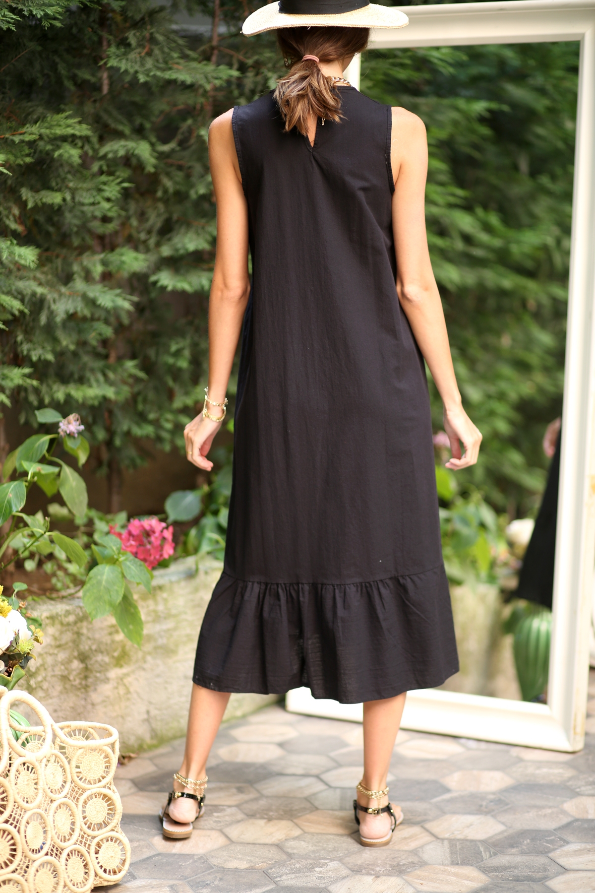 Siyah Kolsuz Midi Elbise 3063