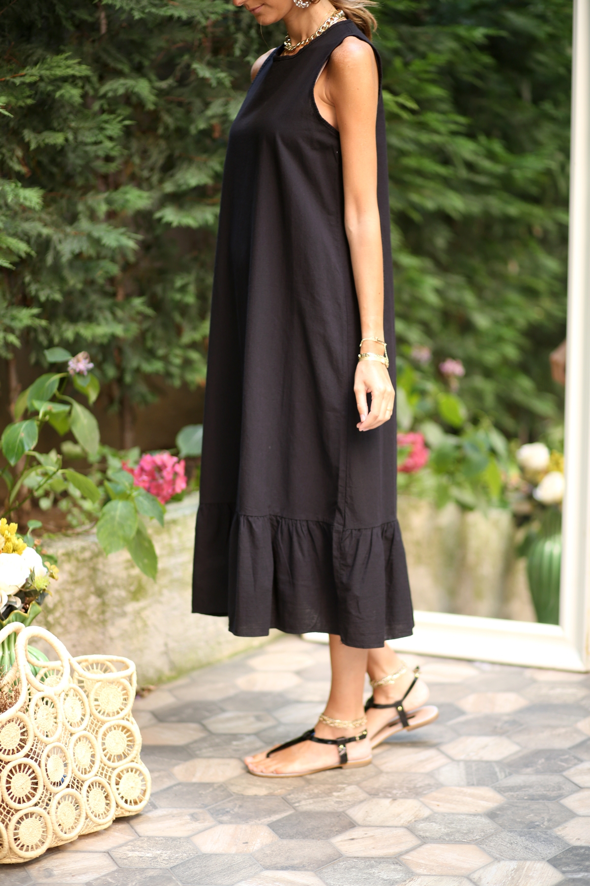 Siyah Kolsuz Midi Elbise 3063