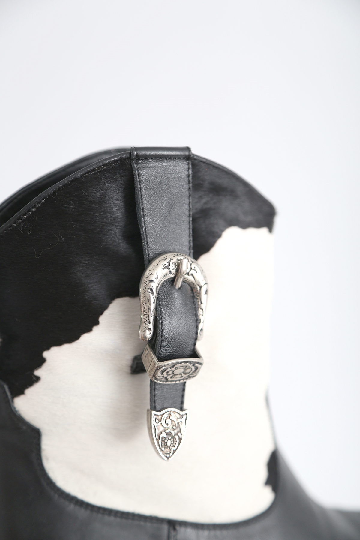 Siyah Limited Edition Tokalı Western Bot 