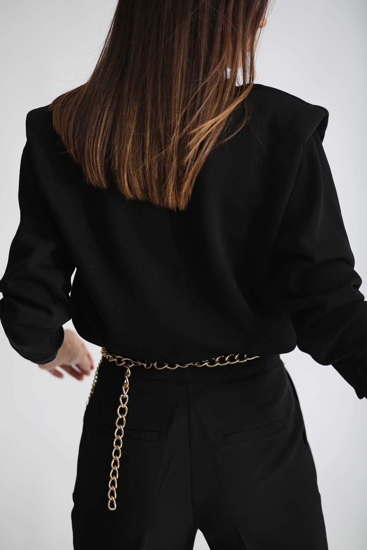 Siyah Omzu Vatkalı Sweatshirt 3232