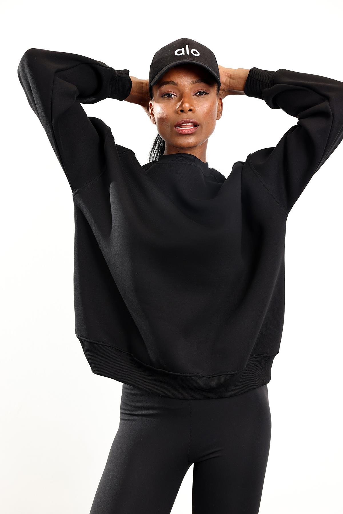 Siyah Parçalı Basic Sweatshirt 3408
