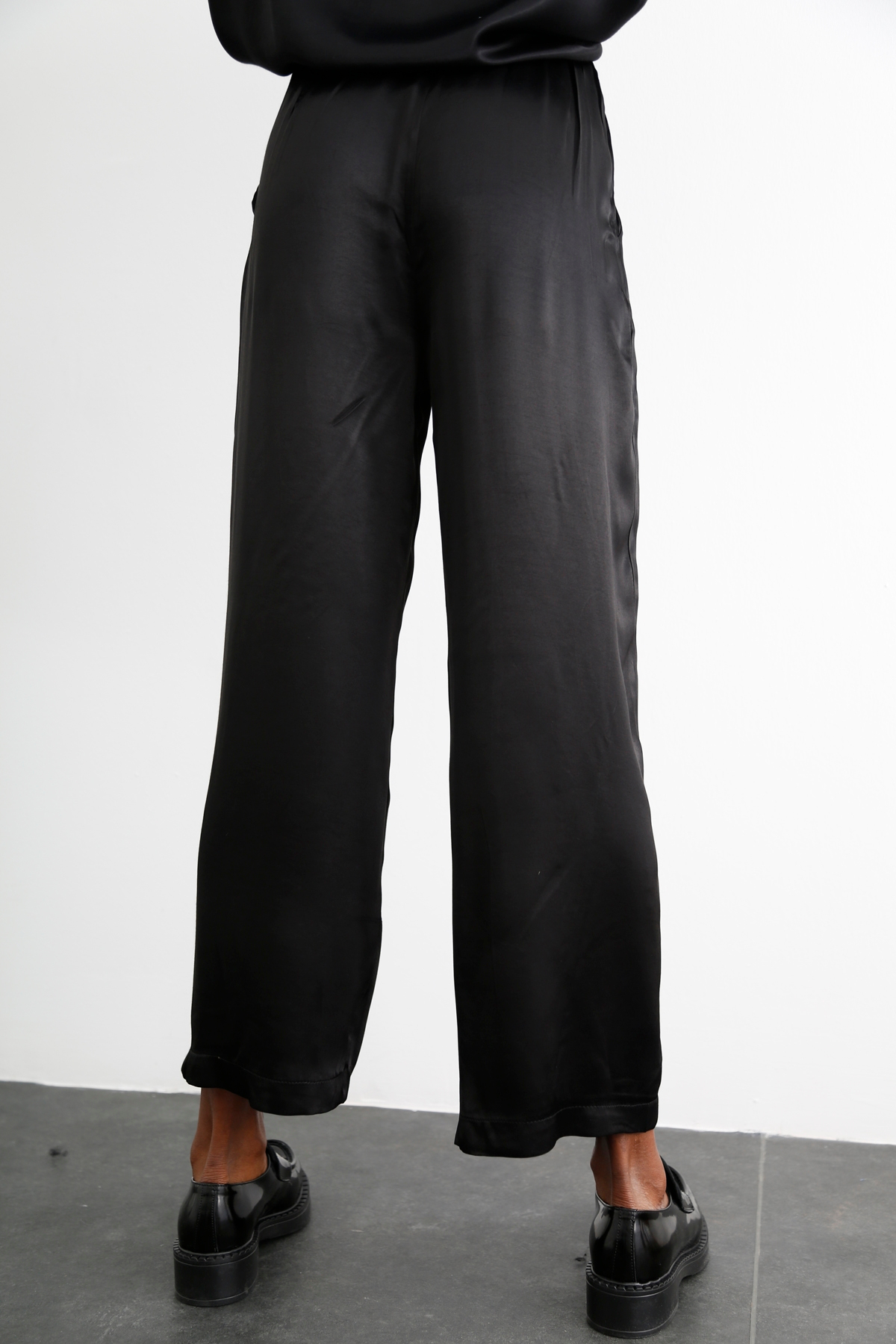 Siyah Saten Pantolon 50497