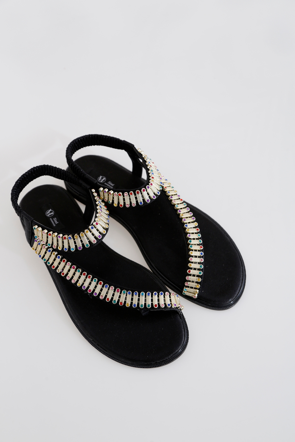 Siyah Sıra Taşlı Sandalet 229