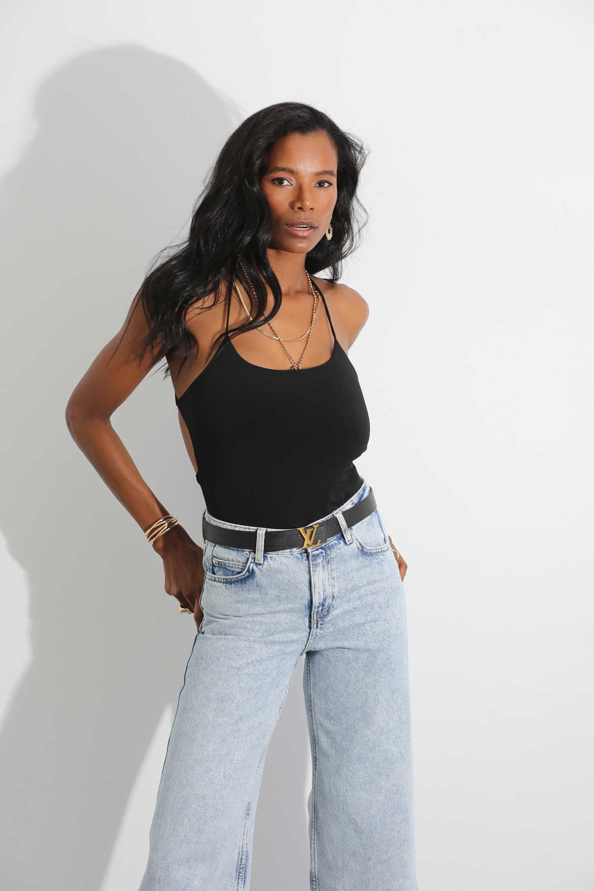 Siyah Sırt Detaylı Bodysuit 