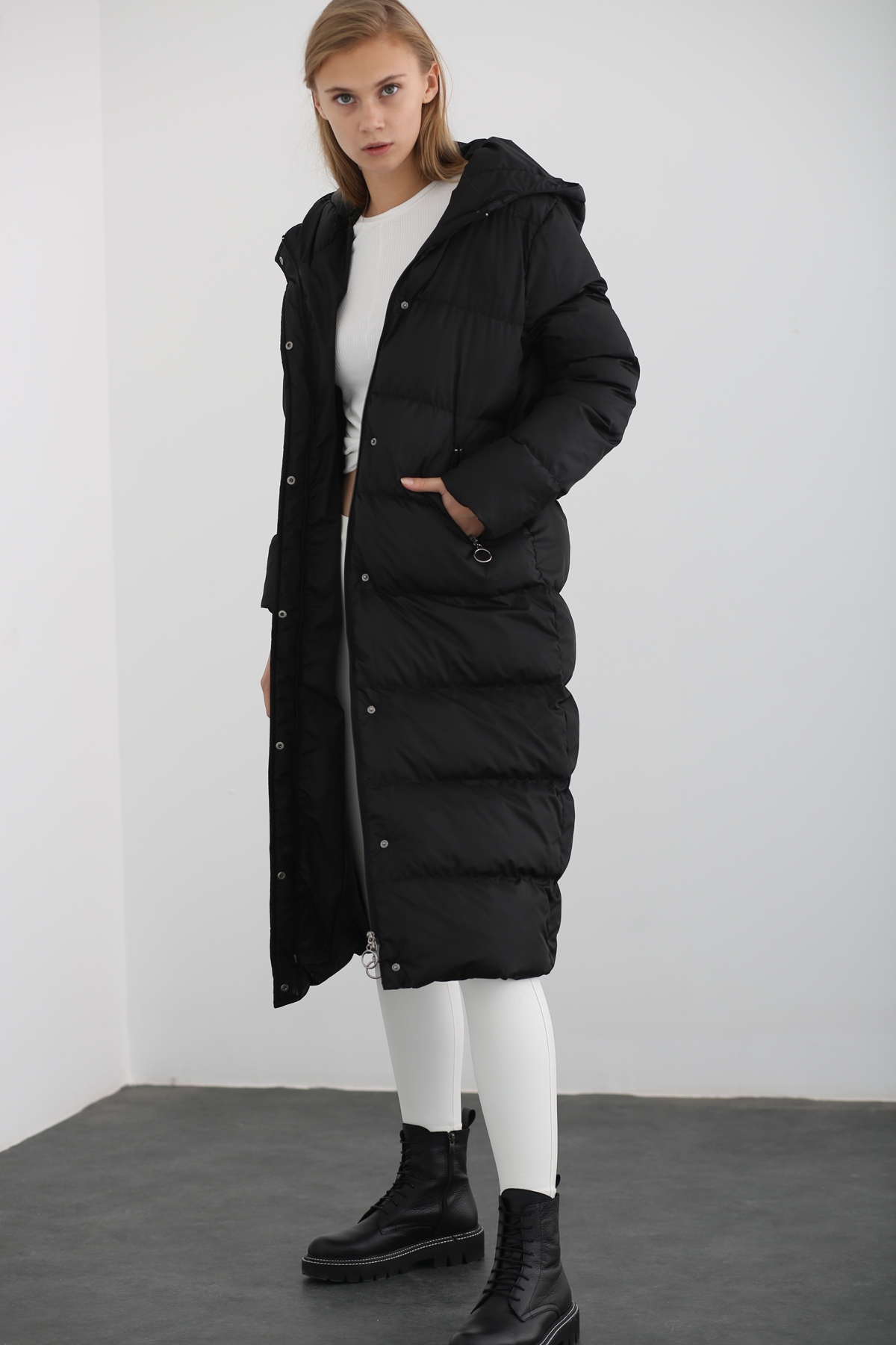 Siyah Şişme Maxi Kaban D89503
