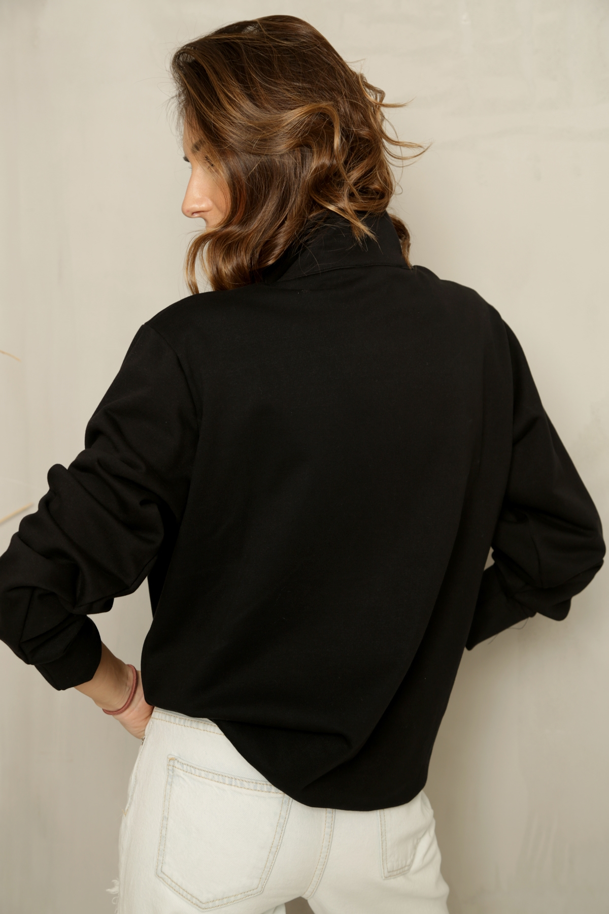 Siyah V Yaka Fermuarlı Sweatshirt-9004 