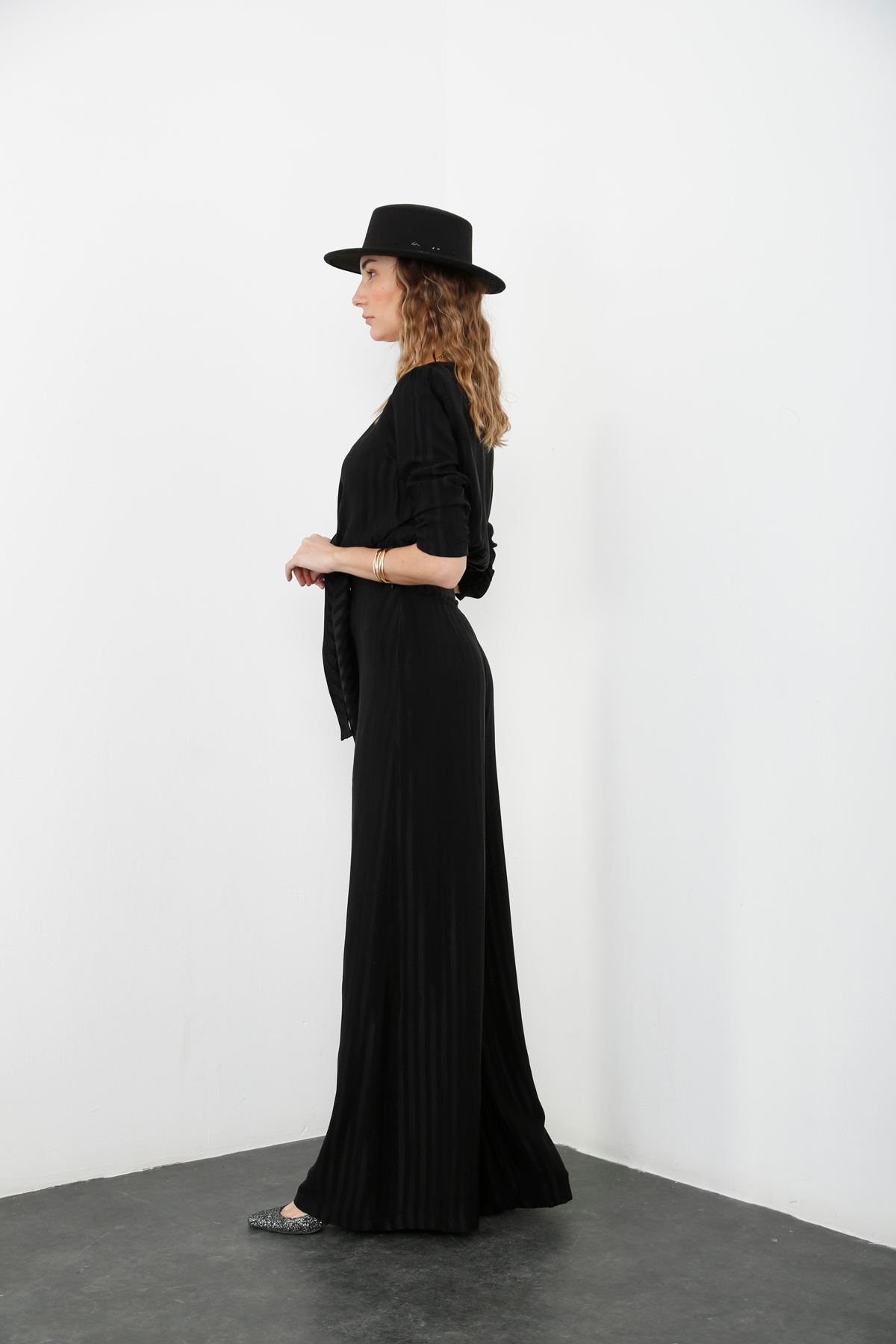 Siyah Vatkalı Bluz Pantolon Takım 00508