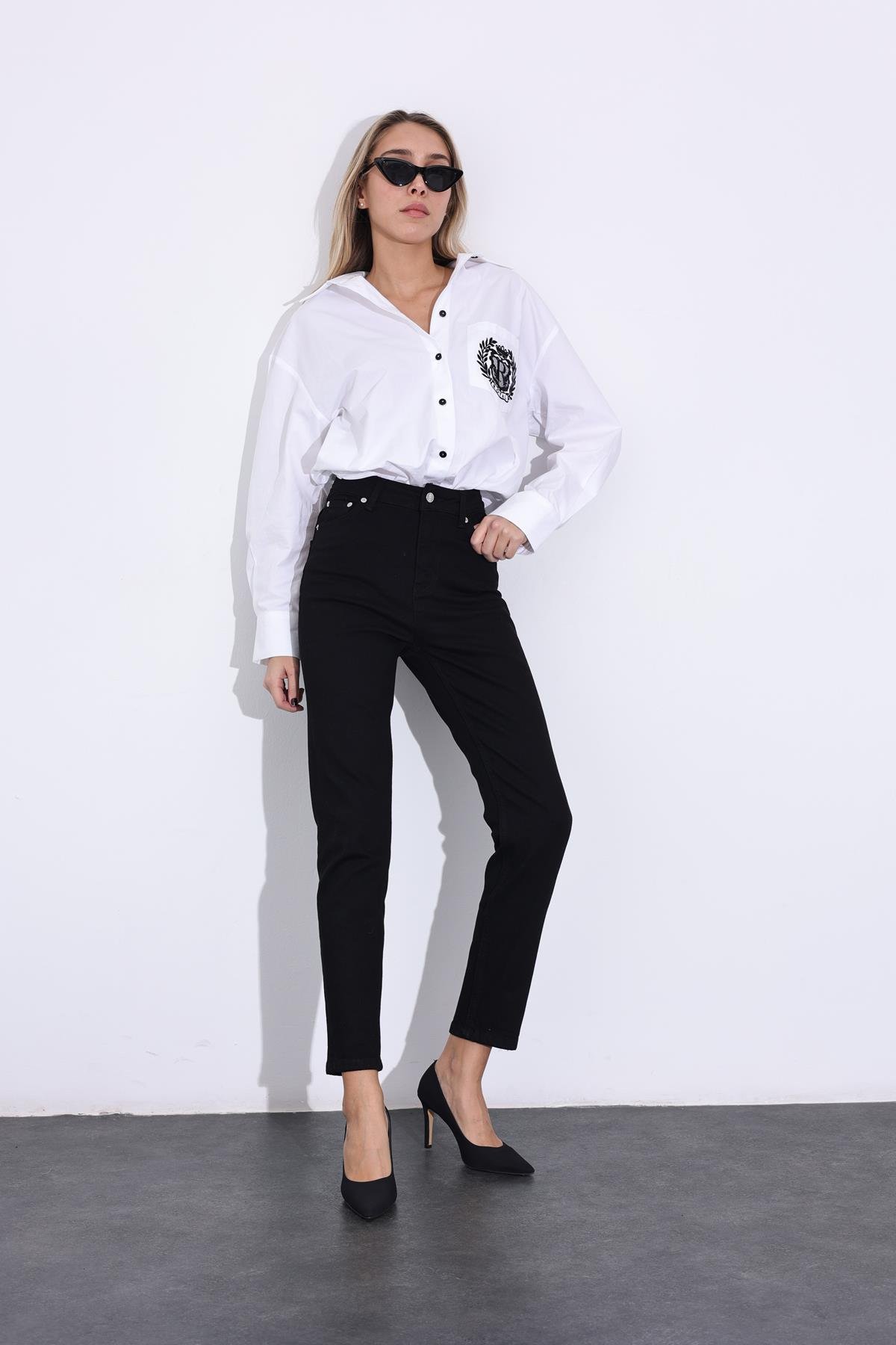 Siyah Yüksek Bel Mom Fit Jean 2772