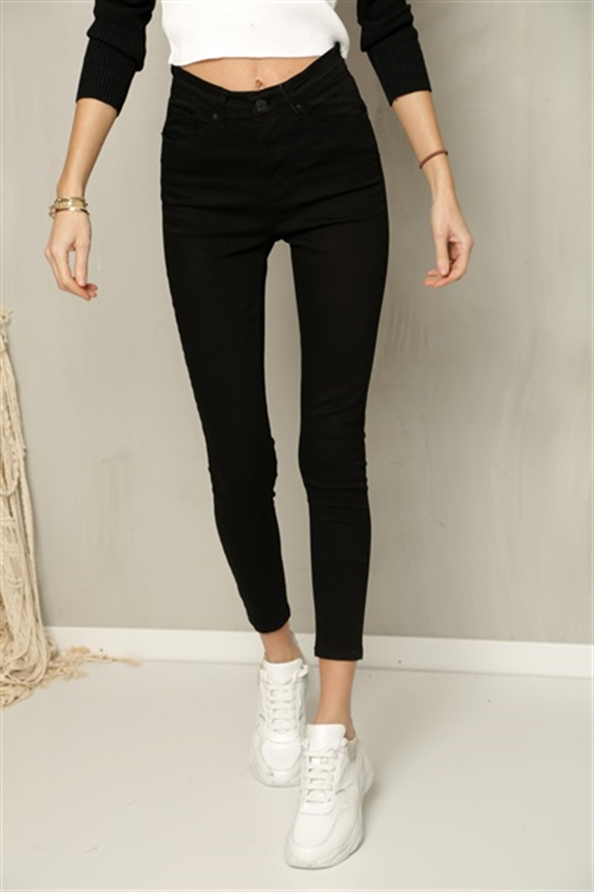 Siyah Yüksek Bel Toparlayan Slim Fit Jean 002394