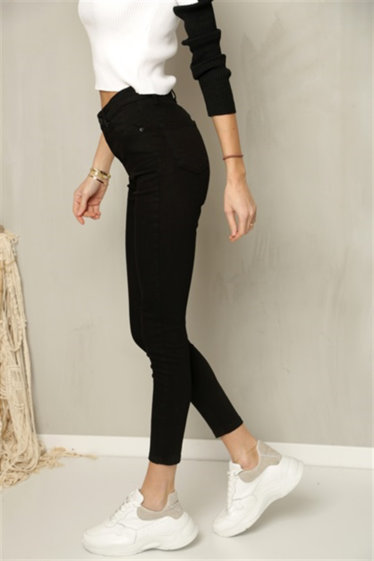 Siyah Yüksek Bel Toparlayan Slim Fit Jean 002394