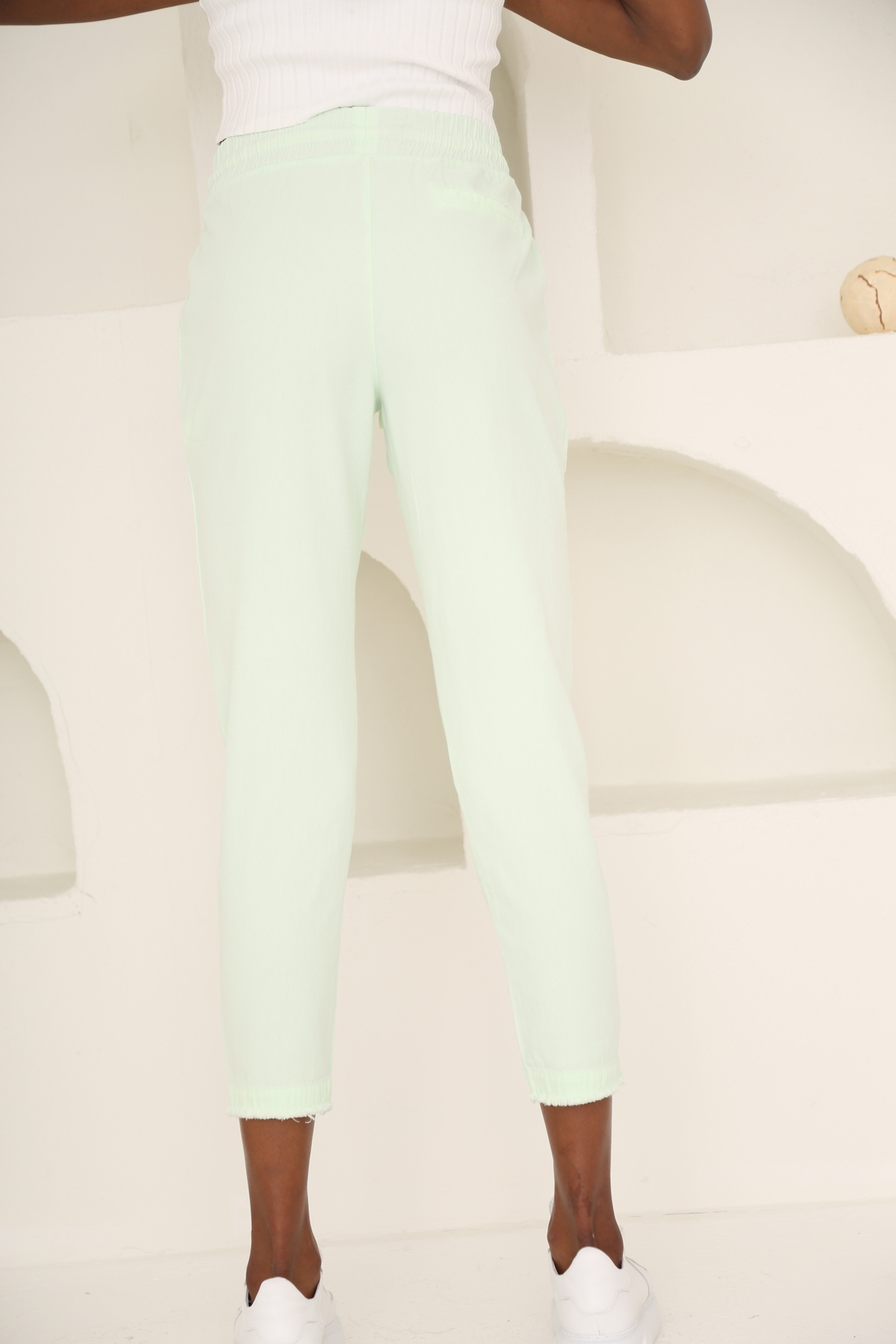 Su Yeşili Beli Lastikli Gabardin Pantolon 00104