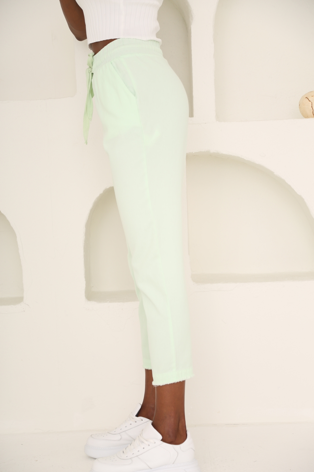 Su Yeşili Beli Lastikli Gabardin Pantolon 00104