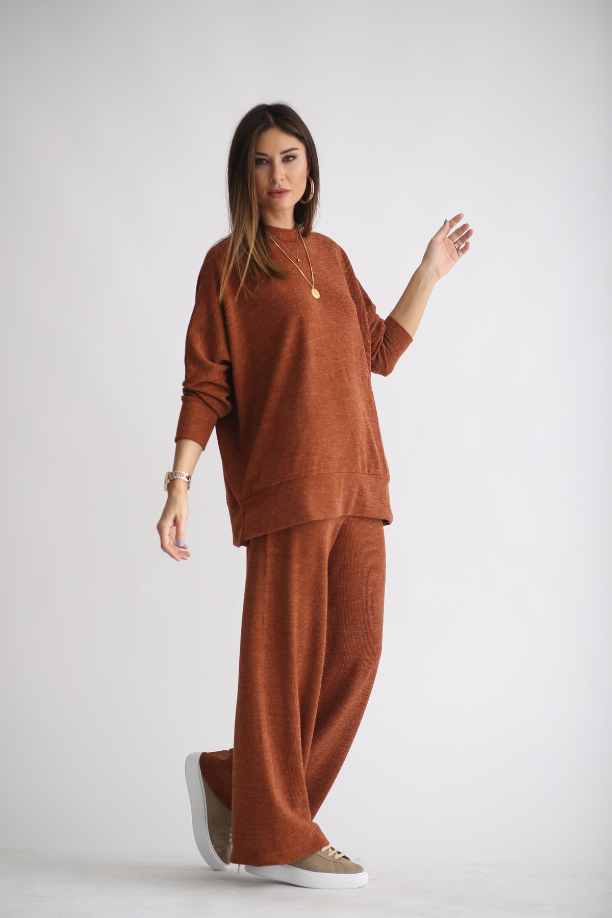 Tarçın Dik Yaka Takım 96001