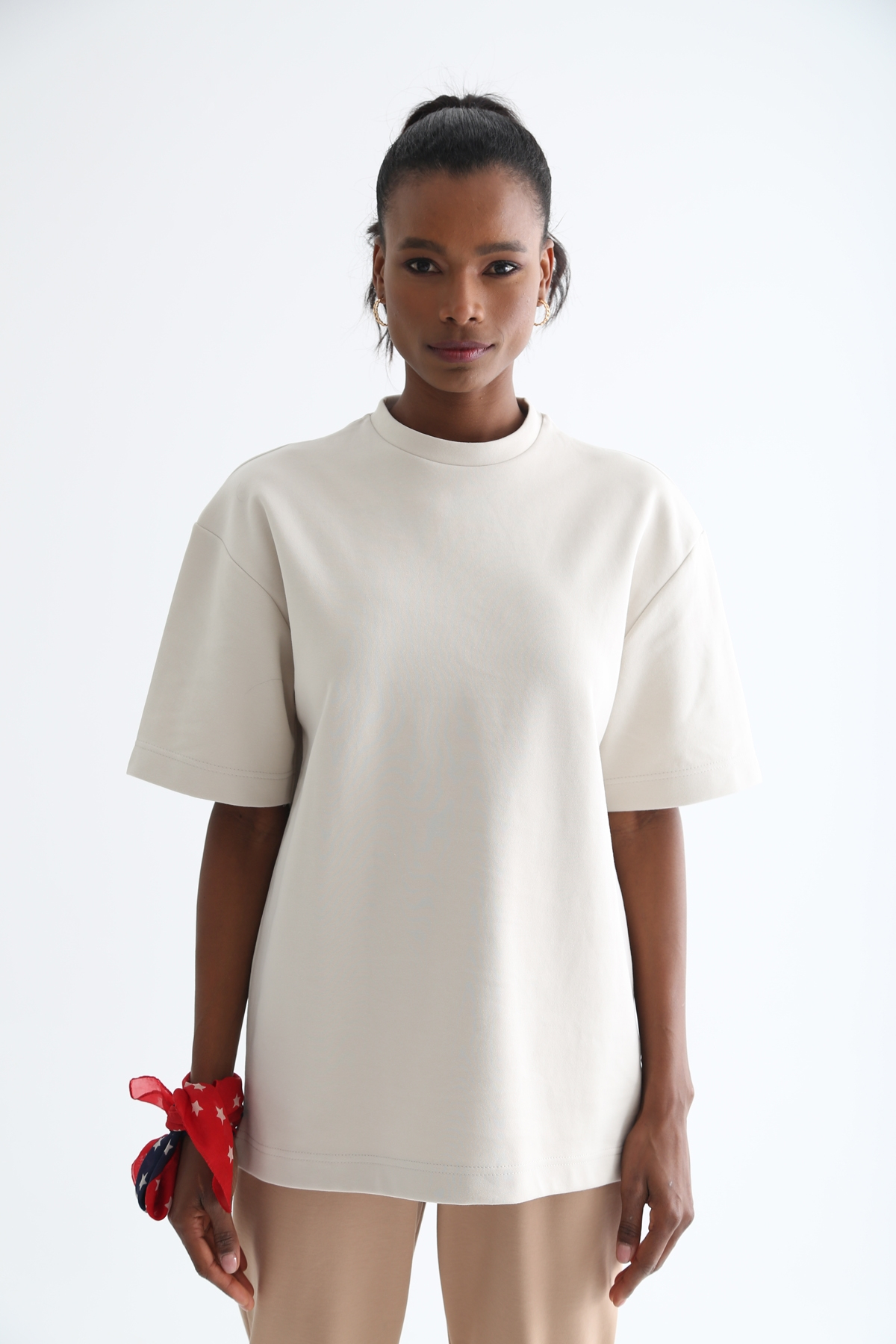 Taş Bisiklet Yaka Basic Tshirt 