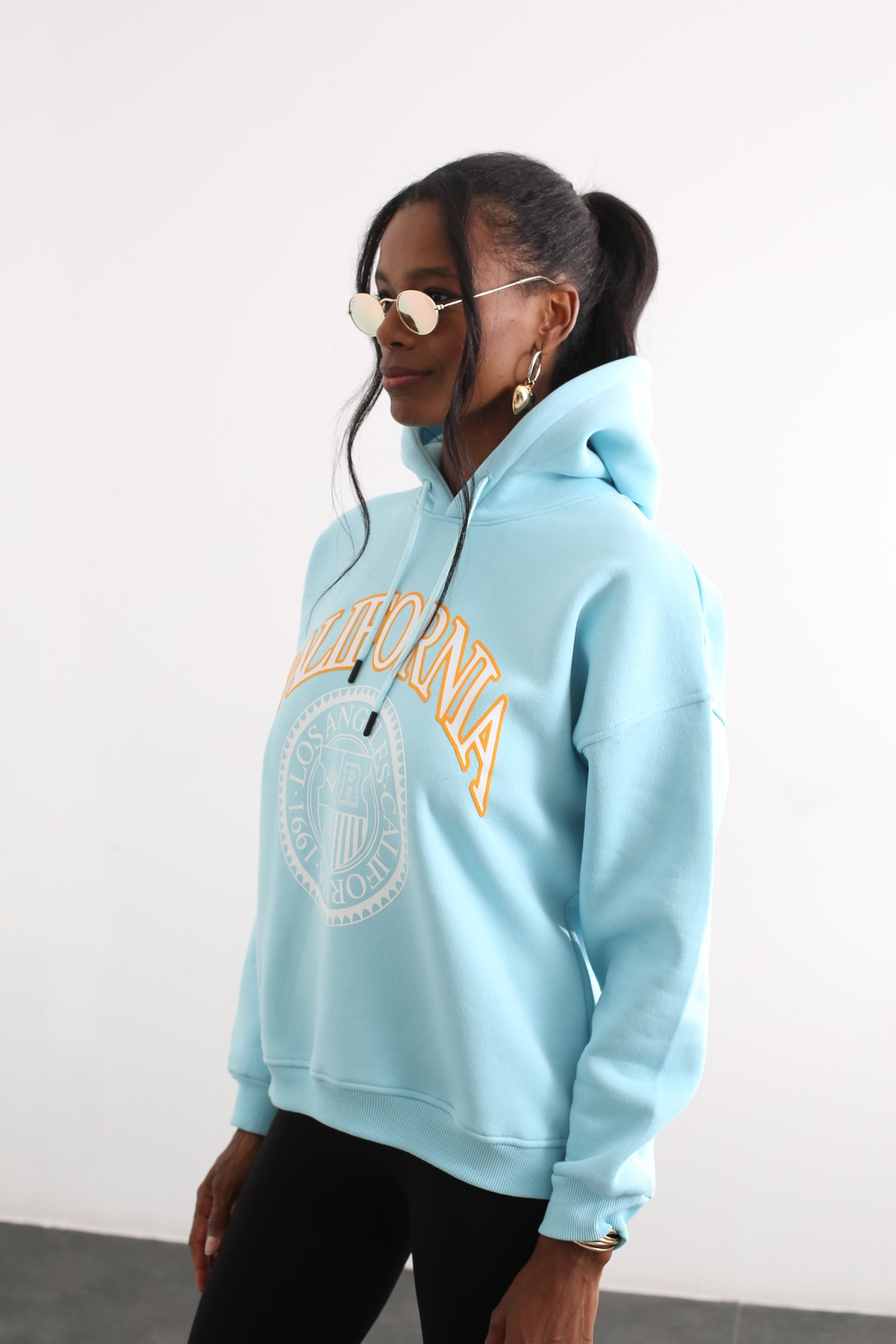 Turkuaz California Baskılı Kapüşonlu Sweatshirt 13668