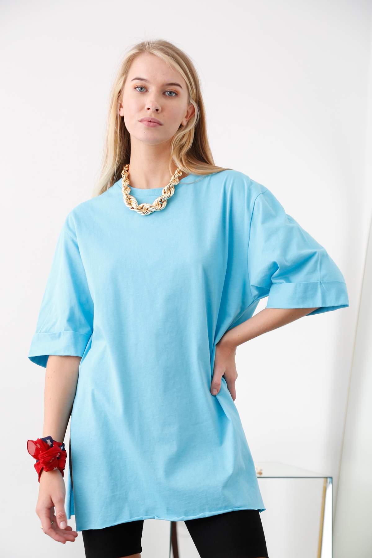 Turkuaz Yırtmaçlı Boyfriend Tshirt 3285