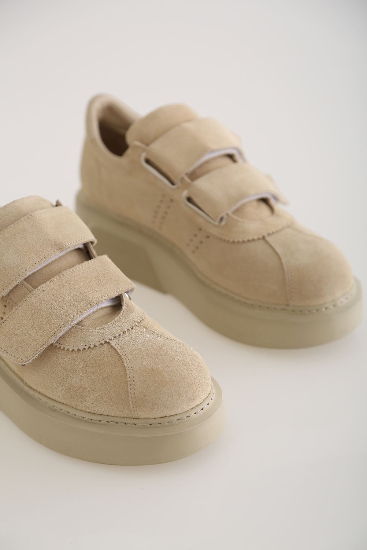 Vanilya Sneaker-126-05 
