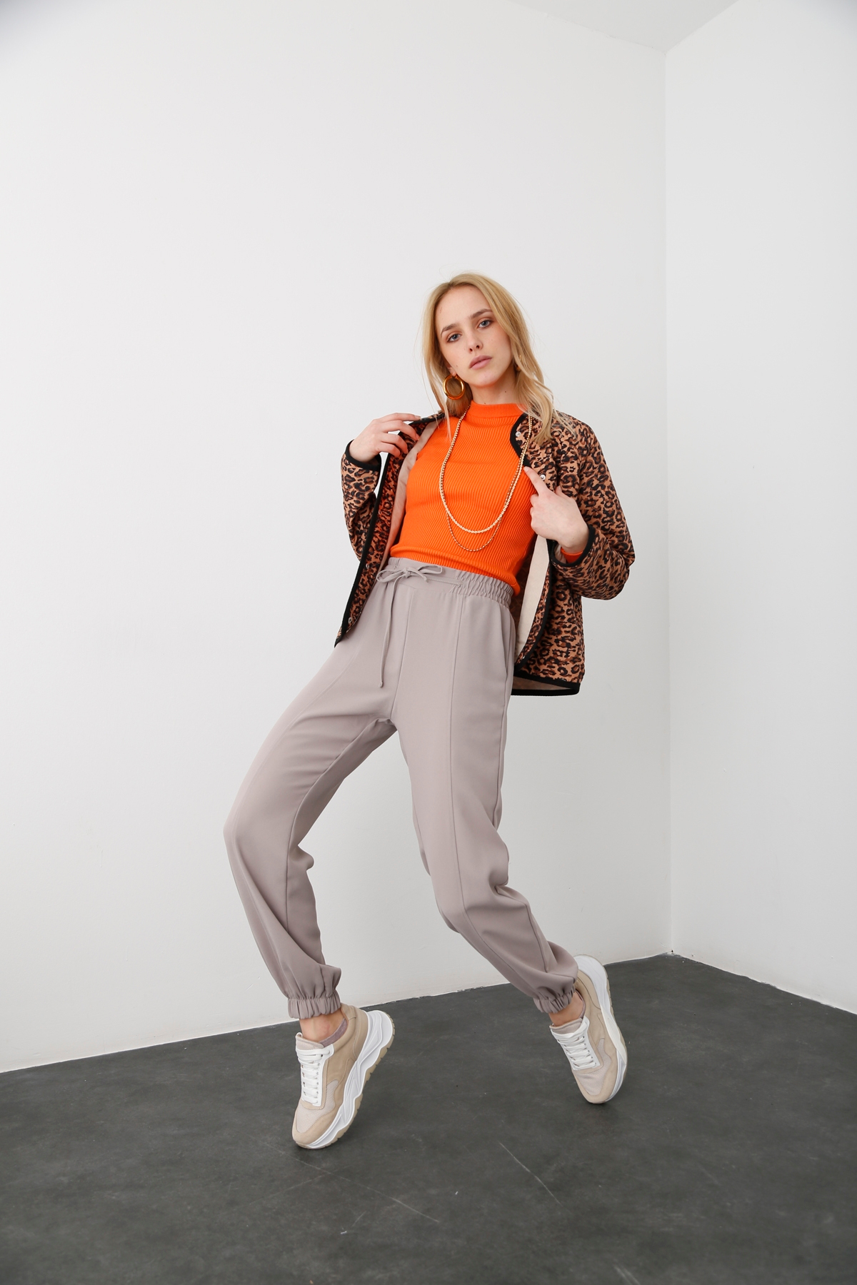 Vizon Beli Lastikli Krep Pantolon 13041