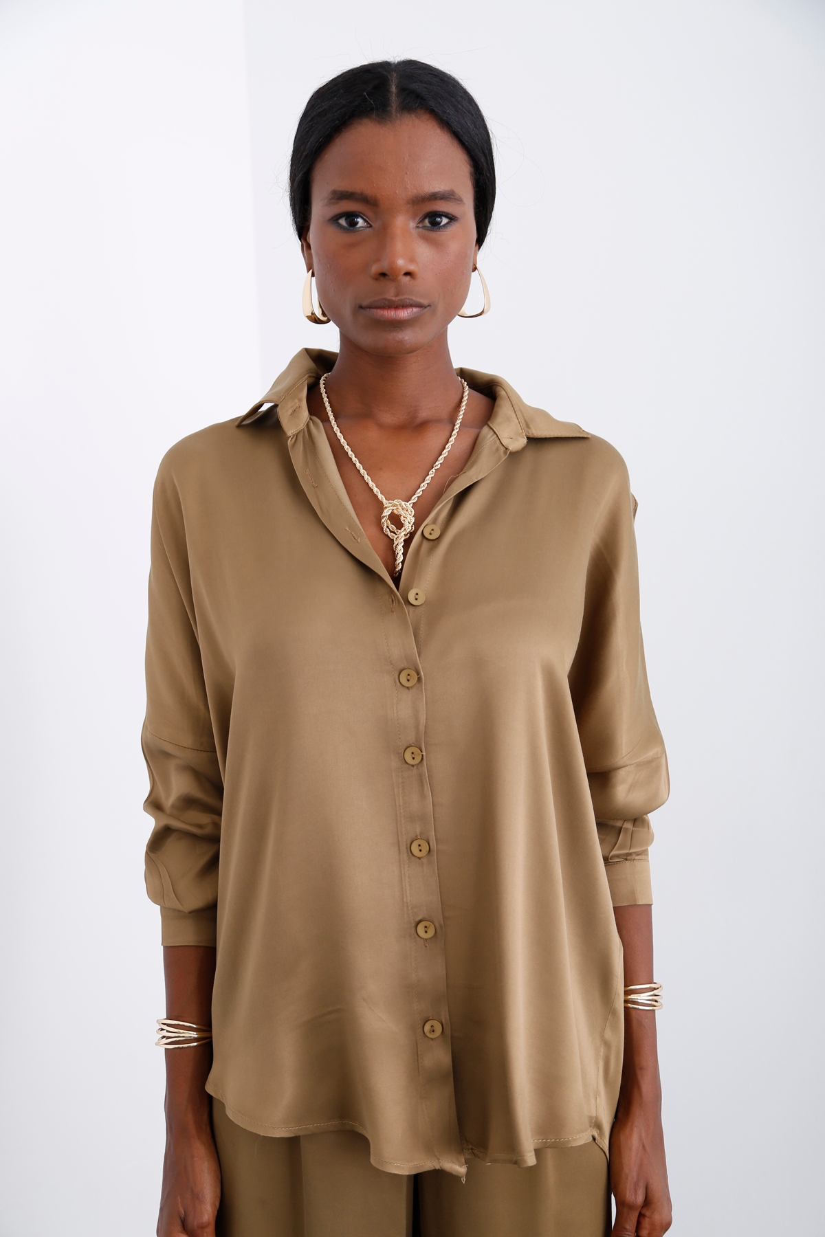 Yağ Yeşili Oversize Saten Gömlek 4678