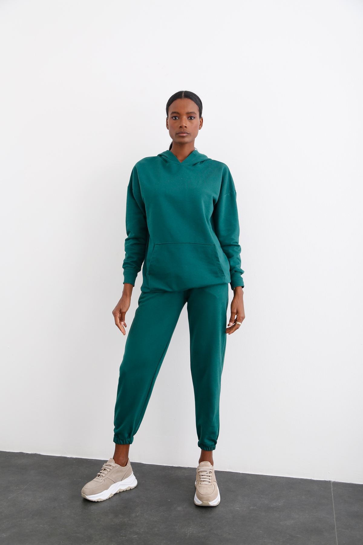 Yeşil Kanguru Cepli Sweatshirt 3234