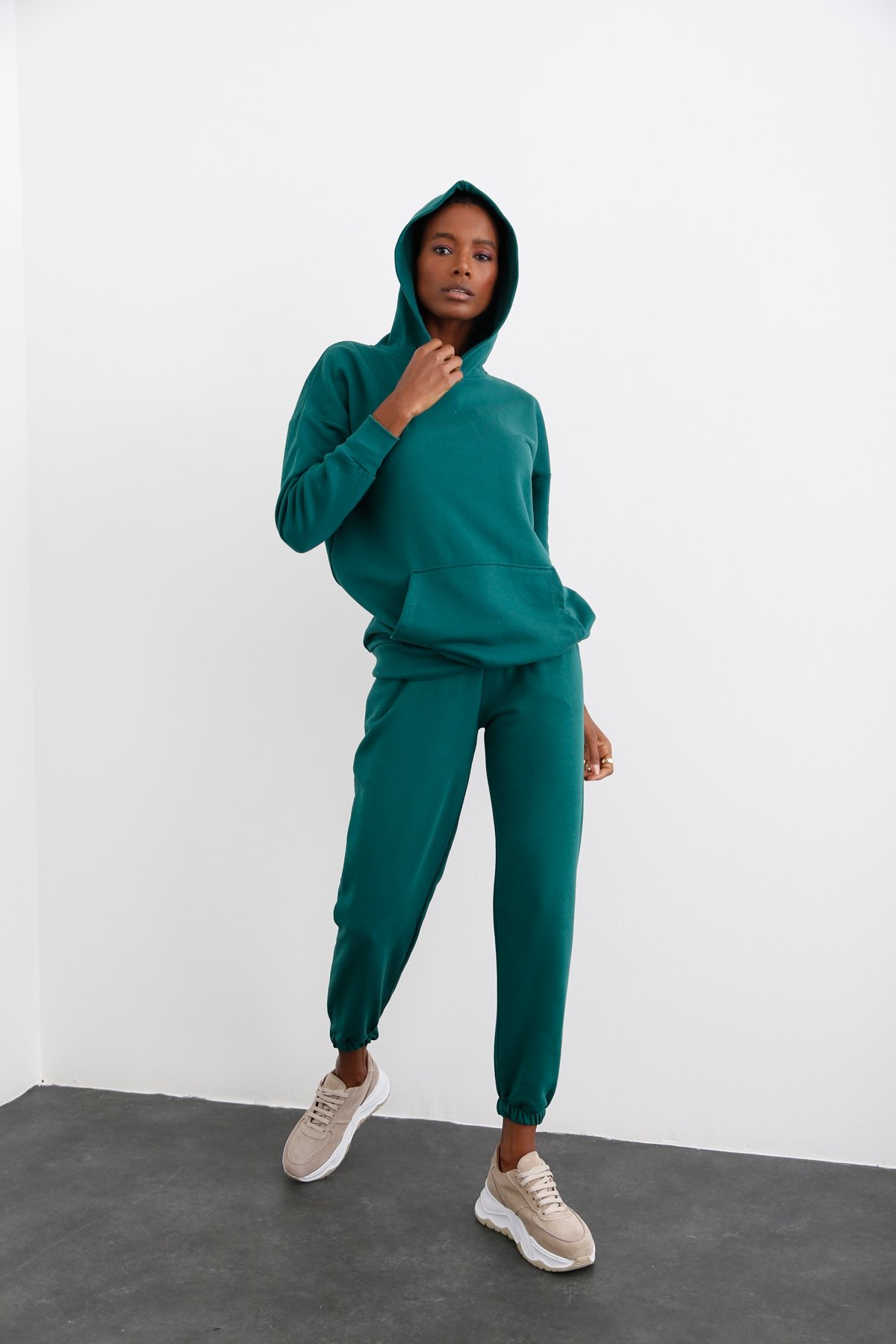 Yeşil Kanguru Cepli Sweatshirt 3234