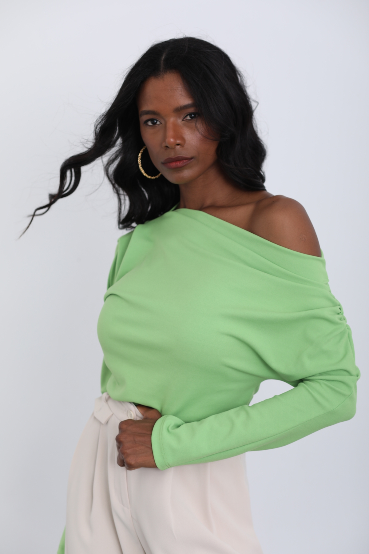 Yeşil Omzu Drape Detaylı Bluz 14161