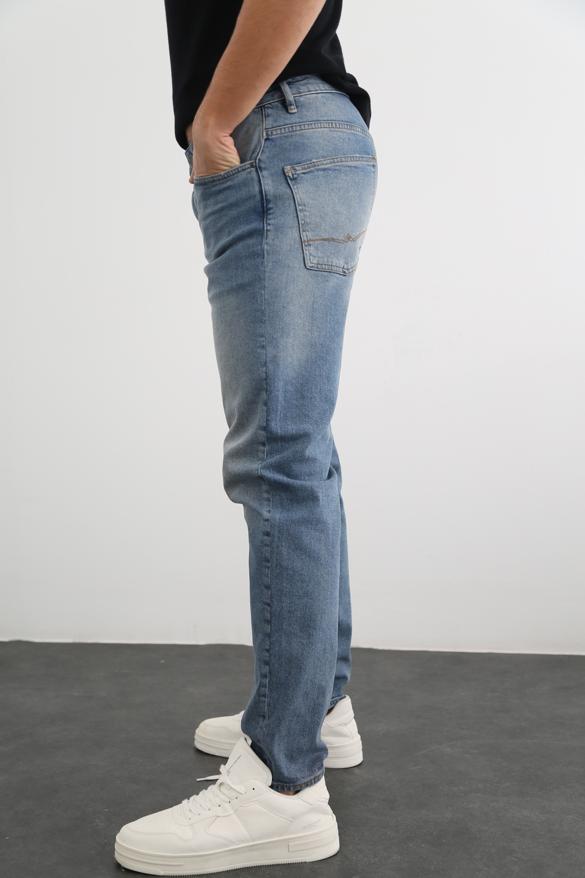 Yıkamalı Mavi Erkek Yıkamalı Jean 