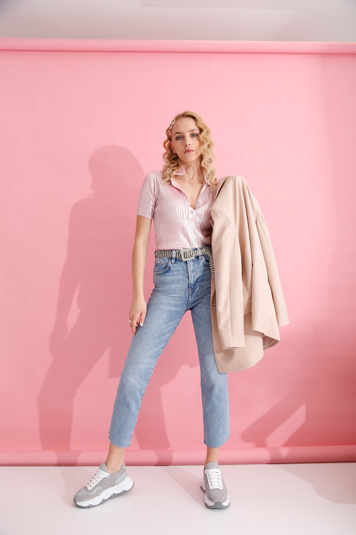 Yıkamalı Mavi Yüksek Bel Straight Fit Jean-1 251001