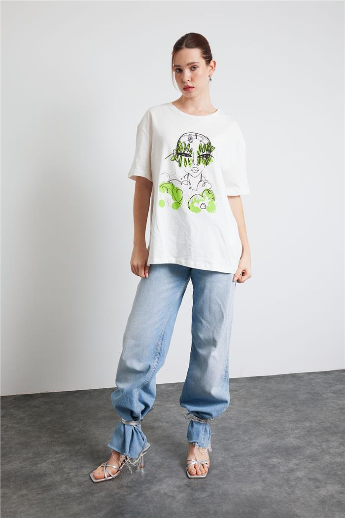 Avrile BASKILI BASIC T-SHIRT EKRU MA24-1045