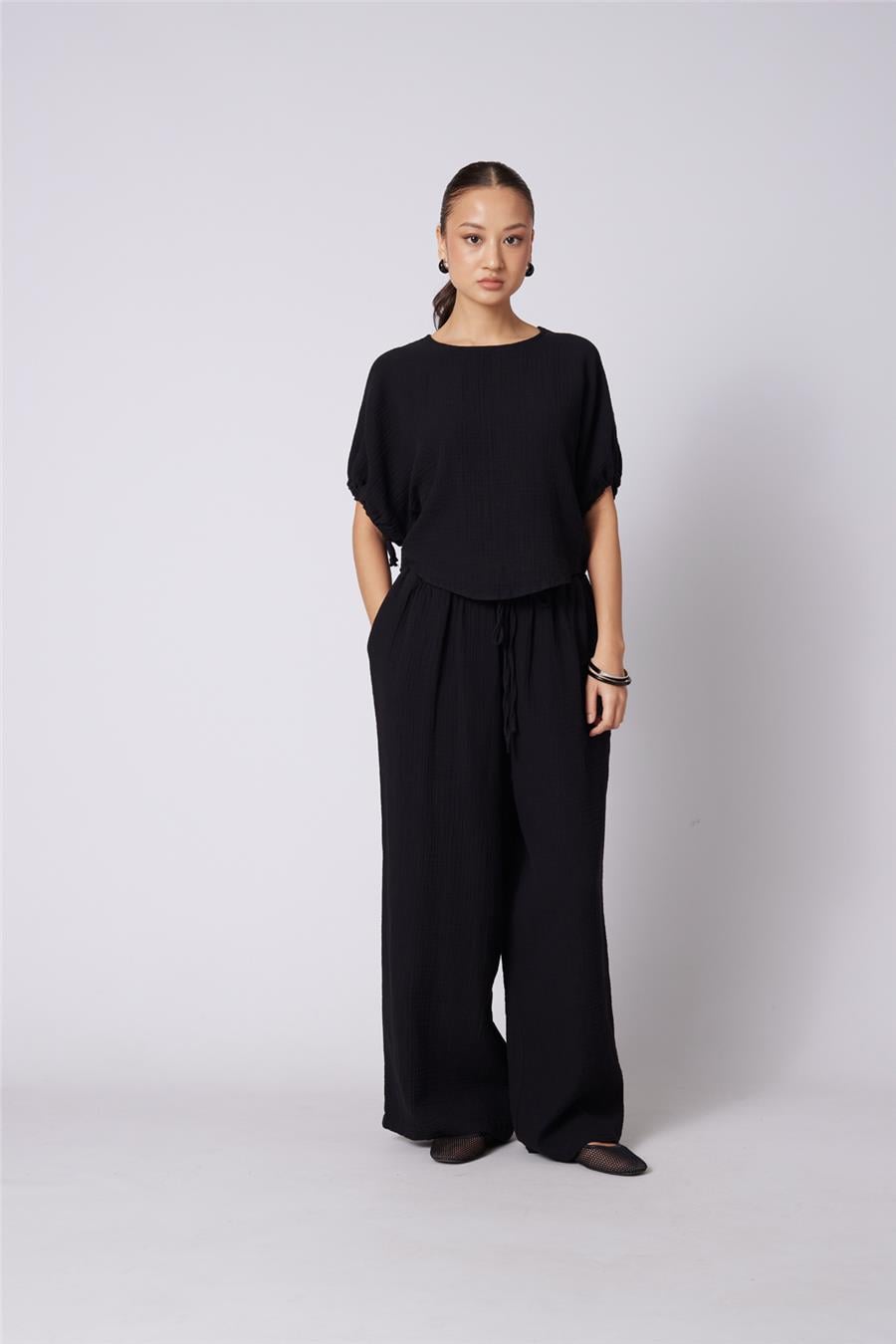 Nisan BAĞCIKLI STRAIGHT FIT PANTOLON SİYAH N26-2324
