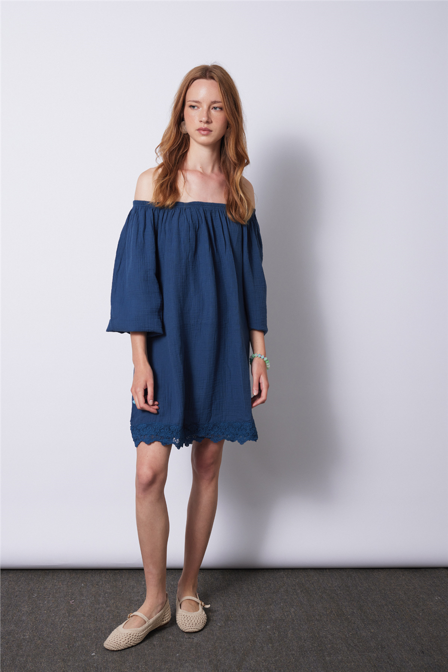 Nisan DANTEL DETAYLI MADONNA YAKA ELBİSE İNDİGO N26-2323