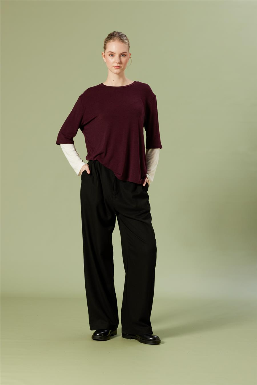 Nisan KONTRAST DETAYLI BİSİKLET YAKA T-SHIRT BORDO N26-2268