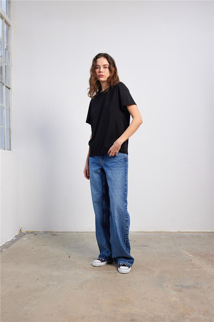 Avrile Turtleneck T-shirt Black A24-10229