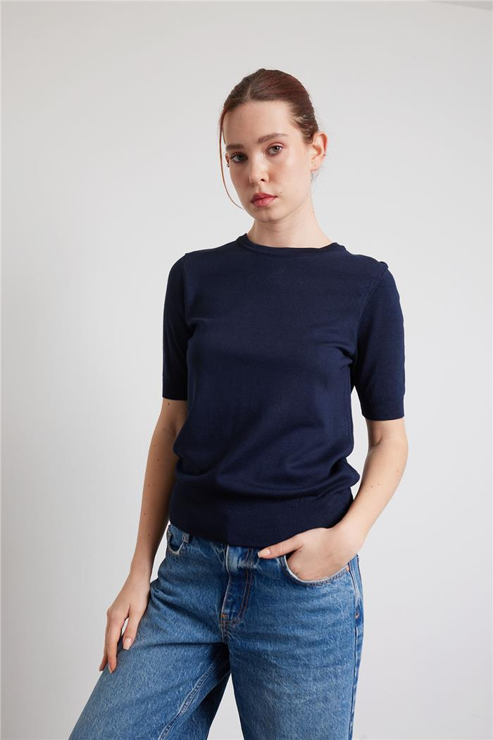 Avrile Short-Sleeved Basic Sweater Navy Blue A91995-S