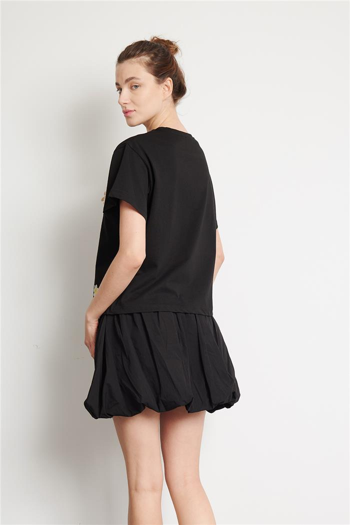 Avrile PAPATYA NAKIŞLI BASIC T-SHIRT SİYAH A24-10266