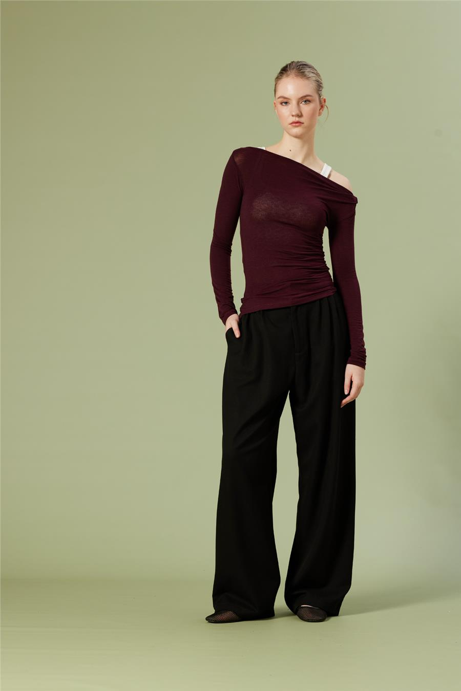 Nisan ASİMETRİK ÇİFT ETKİLİ T-SHIRT BORDO N26-2267