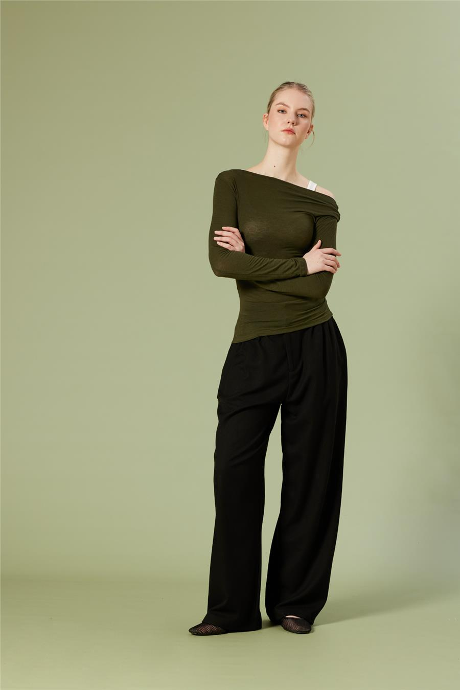 Nisan ASİMETRİK ÇİFT ETKİLİ T-SHIRT HAKİ N26-2267