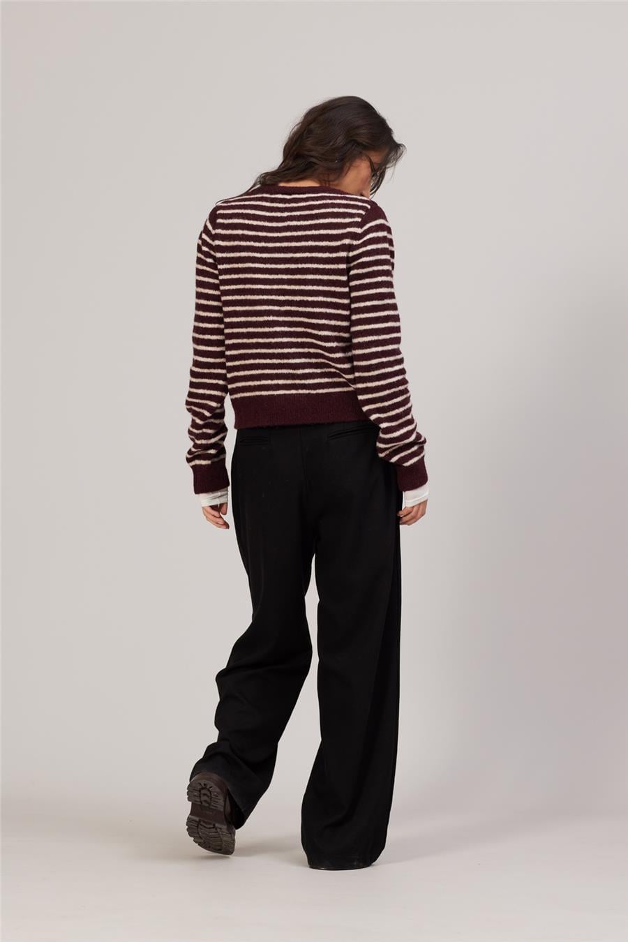 Nisan ÇİZGİLİ TRİKO HIRKA BORDO-TAŞ TT4682-Z