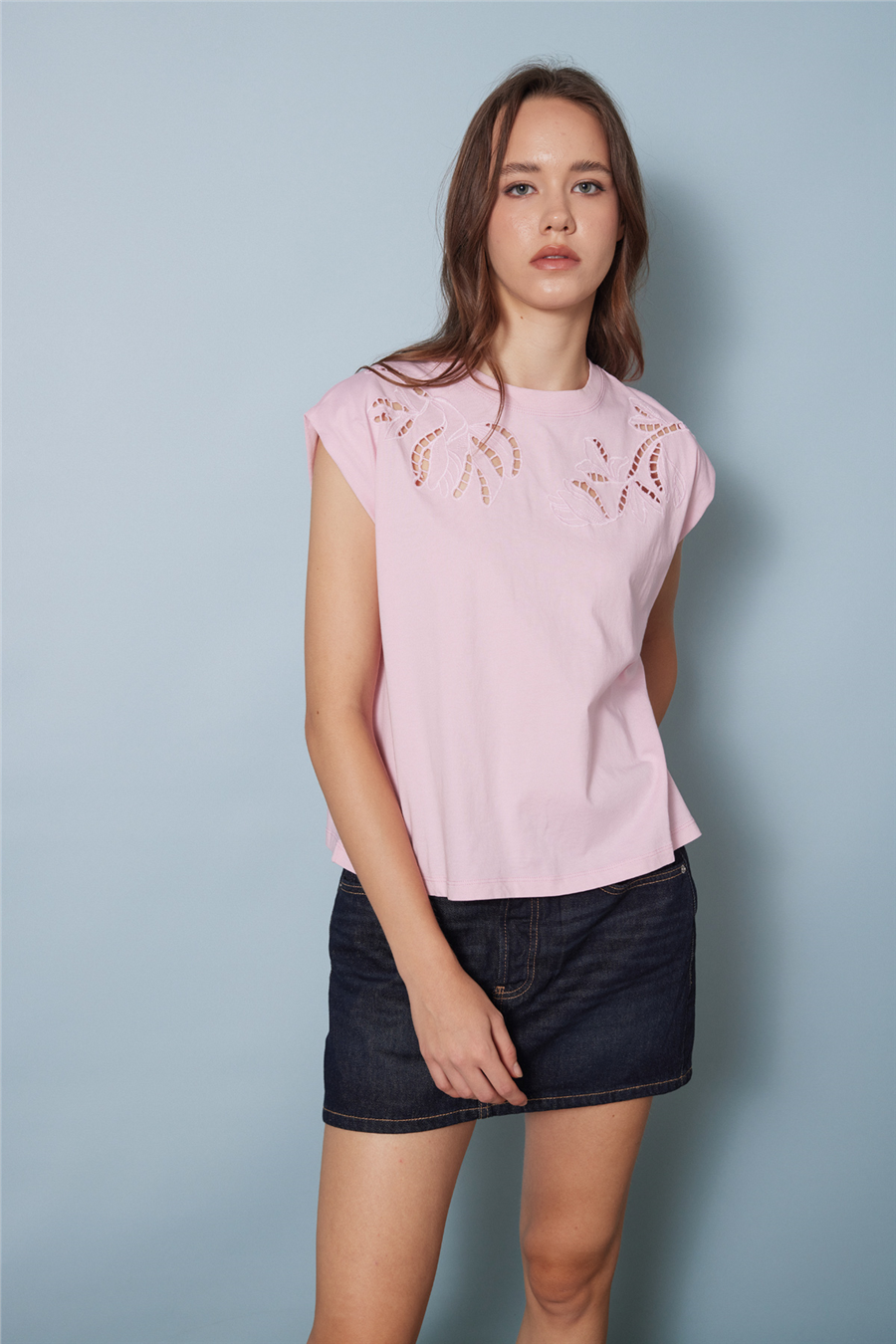 Nisan CUTWORK NAKIŞ DETAYLI T-SHIRT PEMBE N26-2248