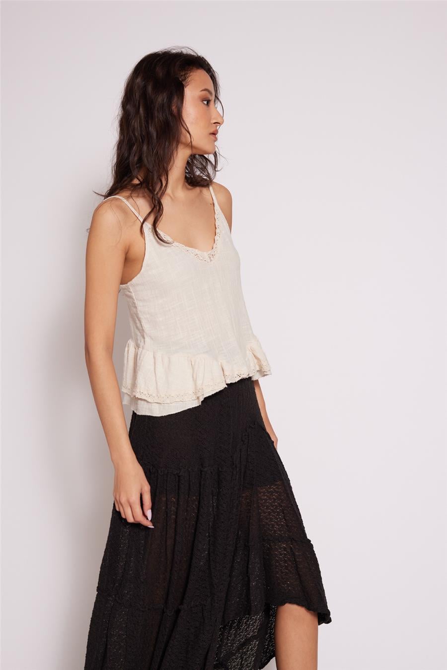Nisan DANTEL DETAYLI ASKILI TOP NATUREL N26-2402