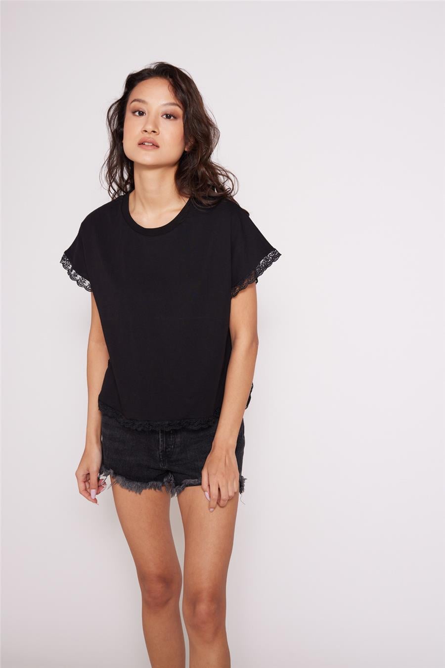 Nisan DANTEL DETAYLI BİSİKLET YAKA T-SHIRT SİYAH N26-2372