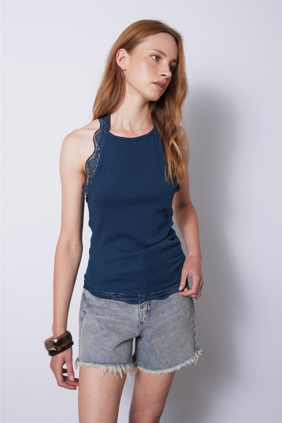 Nisan DANTEL DETAYLI HALTER TOP İNDİGO N26-2314