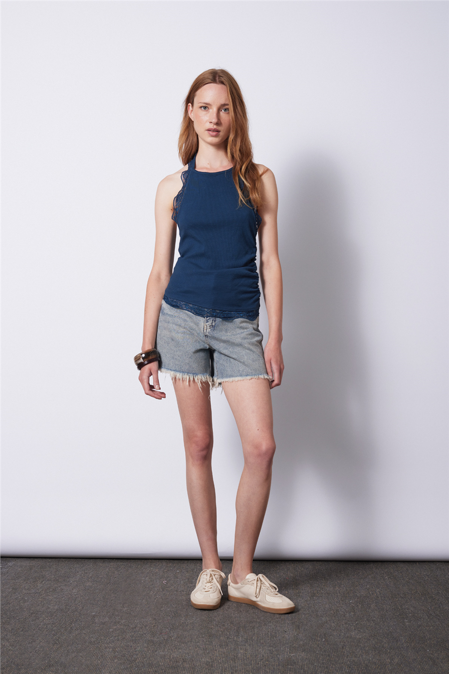 Nisan DANTEL DETAYLI HALTER TOP İNDİGO N26-2314