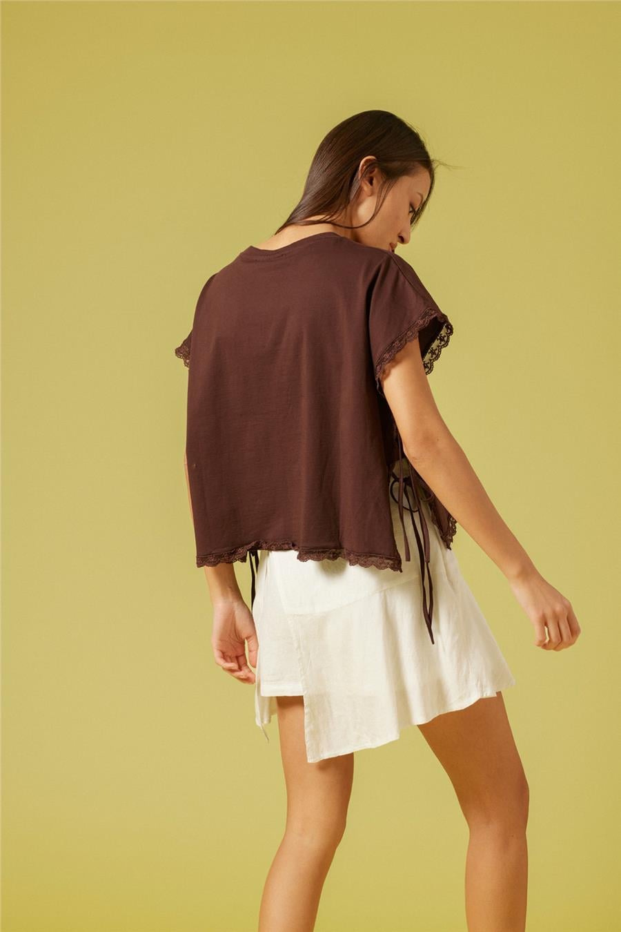 Nisan DANTEL DETAYLI PAMUKLU T-SHIRT KAHVE N26-2253