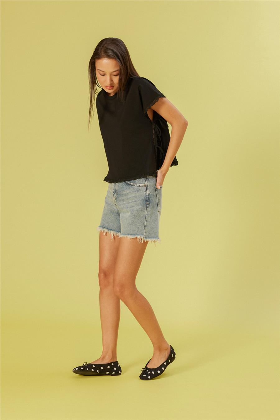 Nisan DANTEL DETAYLI PAMUKLU T-SHIRT SİYAH N26-2253